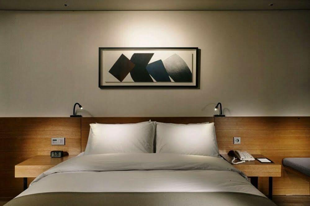 Ramada By Wyndham Gunsan Hotell Eksteriør bilde